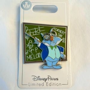 Disney Limited Edition Teachers Day Pin
